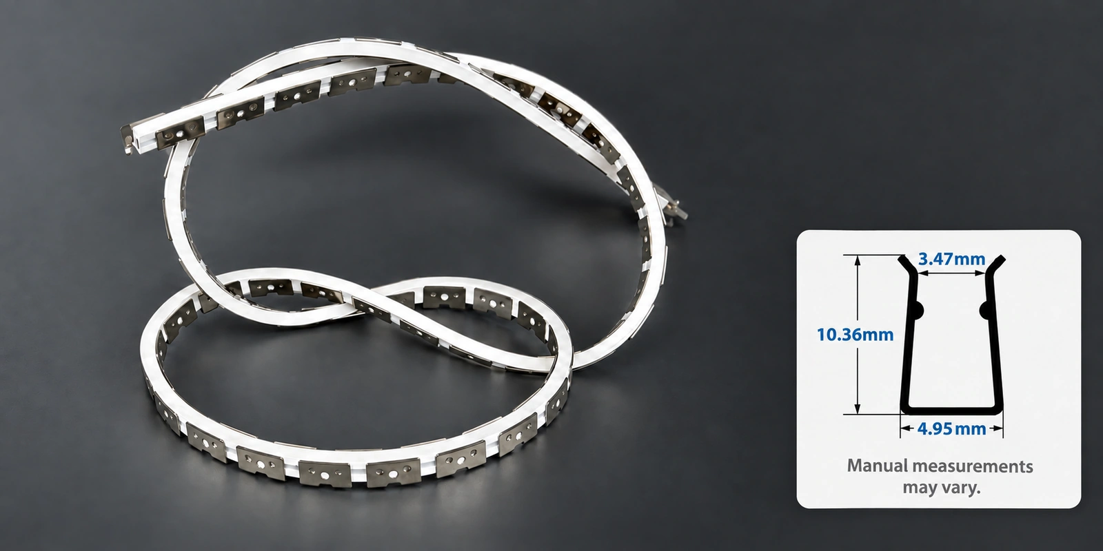 مسارات تركيب مرنة، ⁦4 × 10 mm⁩: صورة المنتج مع مقطع مرجعي أسفل اليمين وتنبيه بشأن تفاوت القياسات اليدوية